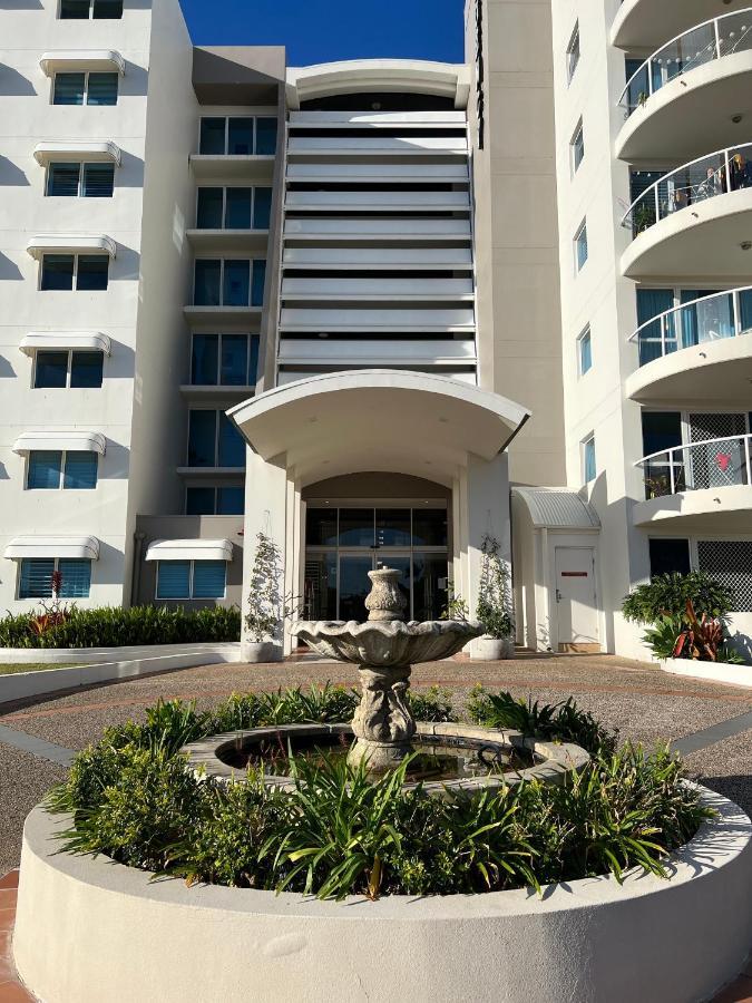 Regency On The Beach Gold Coast Buitenkant foto